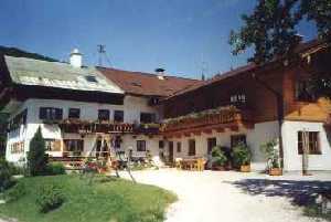 Urlaub auf dem Bauernhof Amerosen: Ganzjährig komfortable Ferienwohnungen